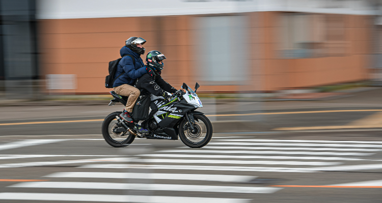  Assurance moto : les prix en hausse de 8 % en deux ans en France.